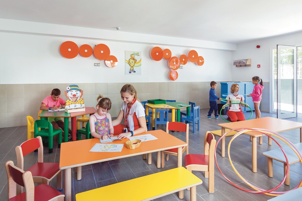 Hotel Riu Costa del Sol - All Inclusive — Attractions for children in Torremolinos, Andalusia