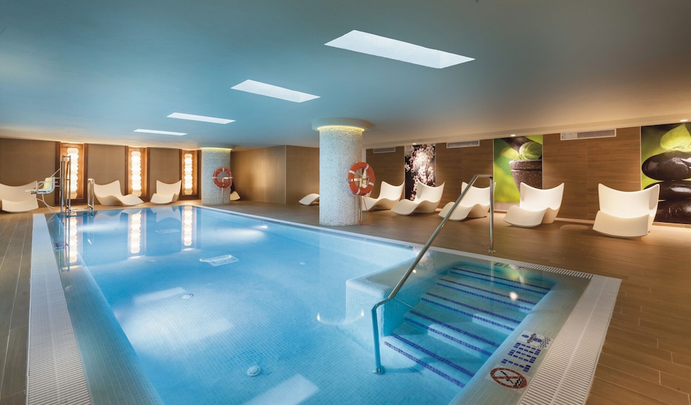 Hotel Riu Costa del Sol - All Inclusive — Swimming pool in Torremolinos, Andalusia