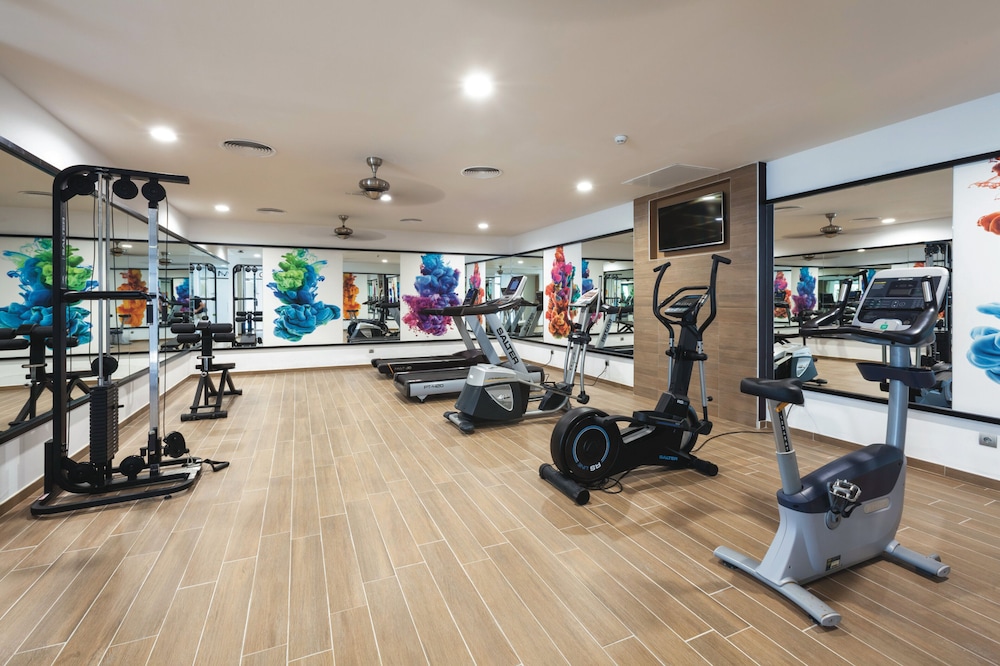 Hotel Riu Costa del Sol - All Inclusive — Sports & recreation in Torremolinos, Andalusia
