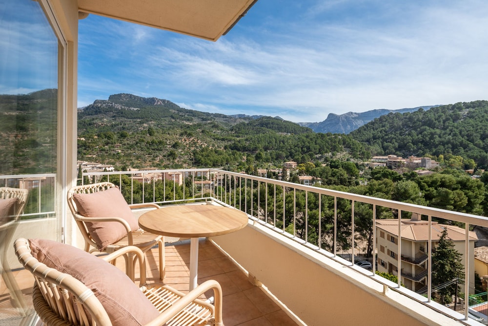 Hotel Edén Nord Soller — Hotel rooms in Puerto de Soller, Balearic Islands