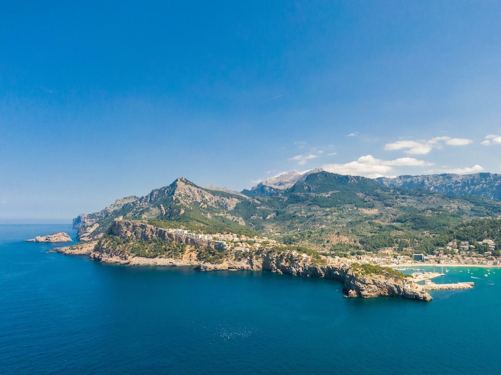 Hotel Edén Nord Soller — Attractions in the area in Puerto de Soller, Balearic Islands