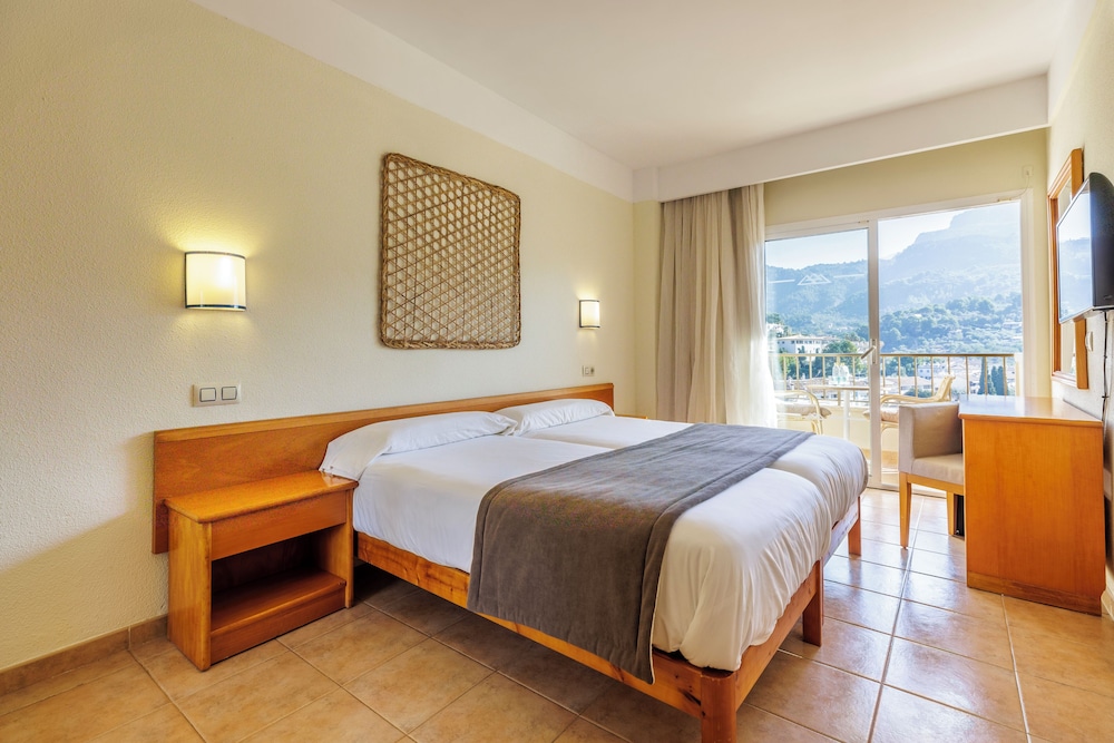 Hotel Edén Nord Soller — Hotel rooms in Puerto de Soller, Balearic Islands
