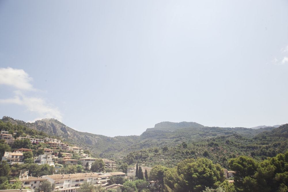 Hotel Edén Nord Soller — Attractions in the area in Puerto de Soller, Balearic Islands