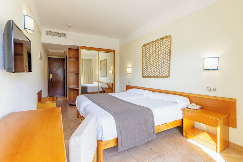 Hotel Edén Nord Soller — Hotel rooms in Puerto de Soller, Balearic Islands
