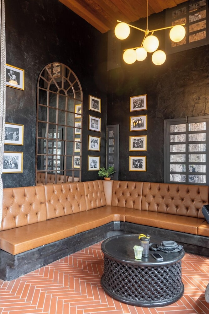 Pod 39 — Restaurant & bars in New York City, New York State