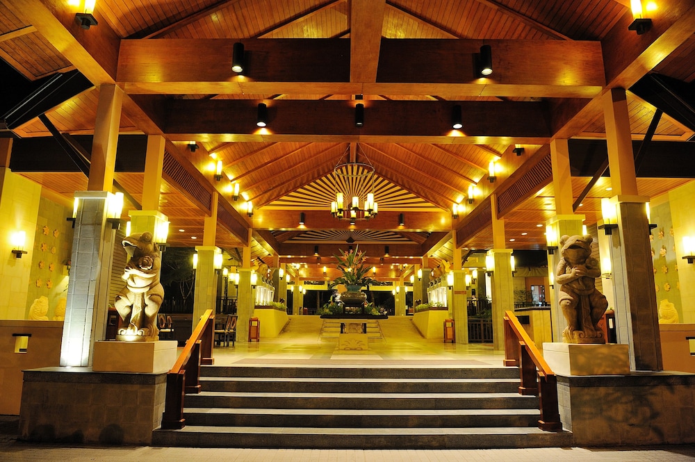Khaolak Merlin Resort — Hotel building in Khao Lak, Phang Nga