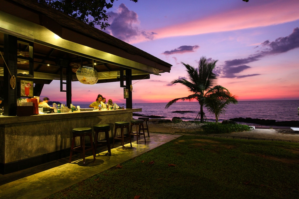 Khaolak Merlin Resort — Restaurant & bars in Khao Lak, Phang Nga