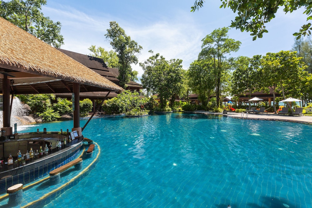 Khaolak Merlin Resort — Swimming pool in Khao Lak, Phang Nga