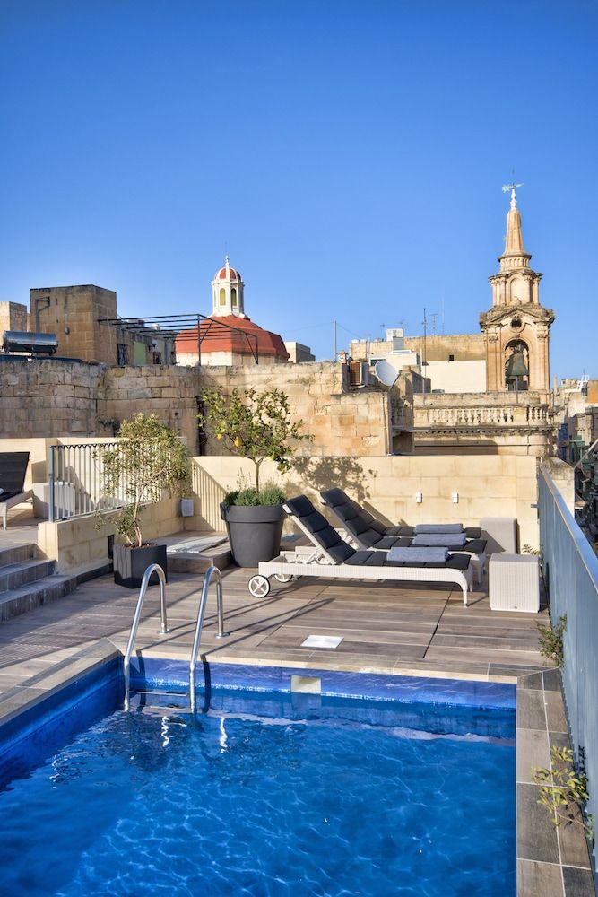 66 Saint Pauls & Spa