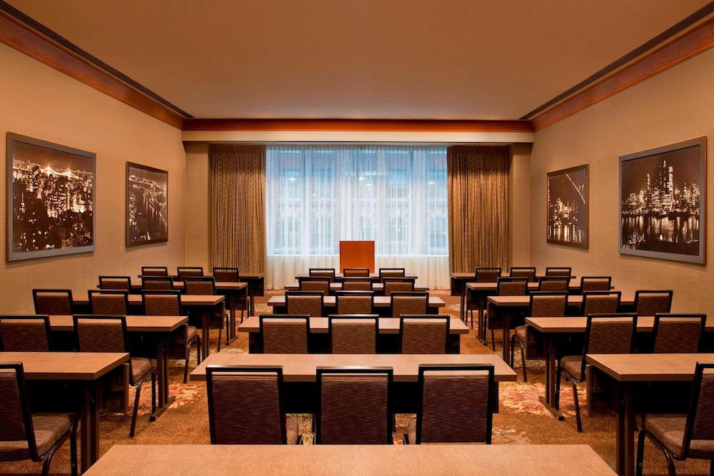 The Westin New York Grand Central — Hotel building in New York City, New York State