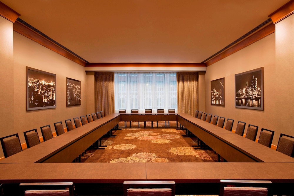 The Westin New York Grand Central — Hotel rooms in New York City, New York State