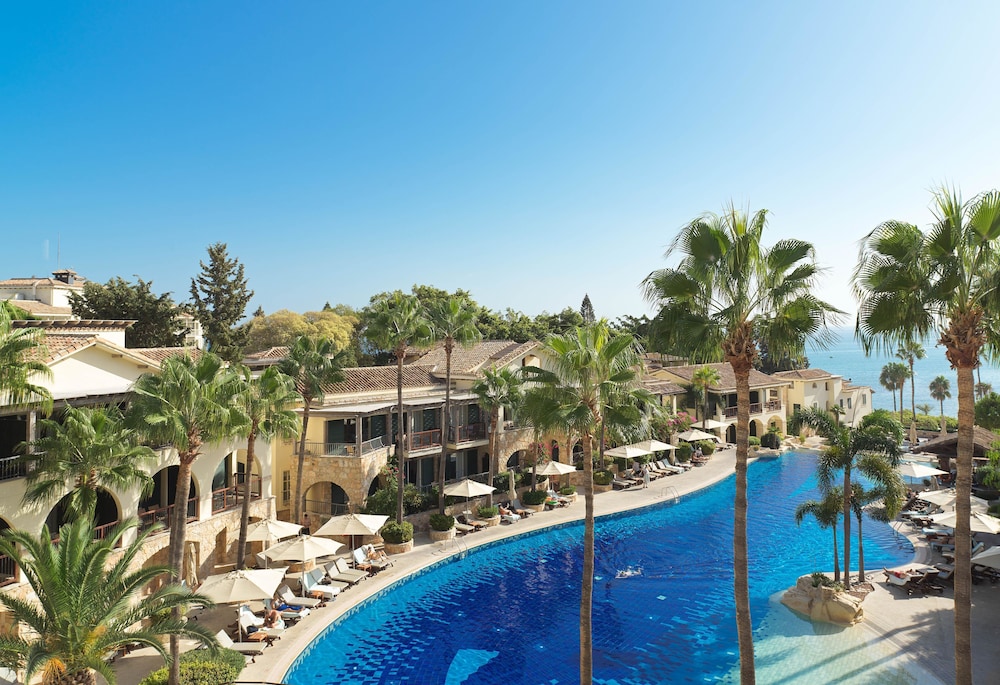 Columbia Beach Resort — Main photo in Pissouri, Limassol Region