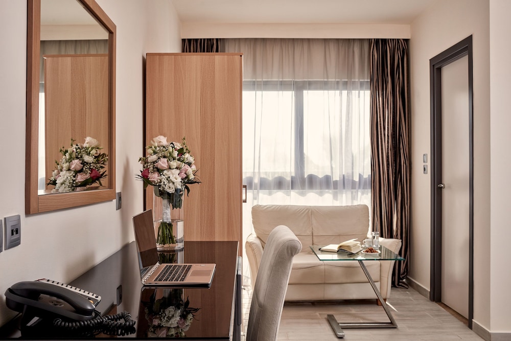 All Senses Ocean Blue Sea Side Resort & Spa By Anayia All Inclusive Resorts — Hotel rooms in Kremasti, South Aegean