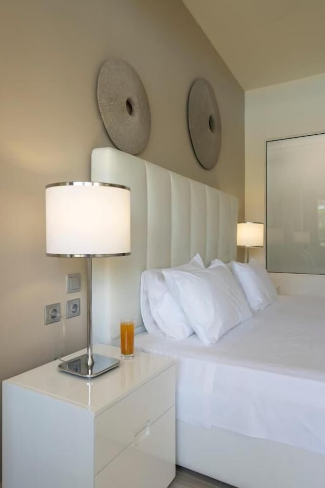 All Senses Ocean Blue Sea Side Resort & Spa By Anayia All Inclusive Resorts — Hotel rooms in Kremasti, South Aegean
