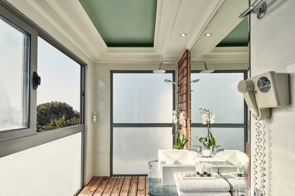 All Senses Ocean Blue Sea Side Resort & Spa By Anayia All Inclusive Resorts — Hotel rooms in Kremasti, South Aegean
