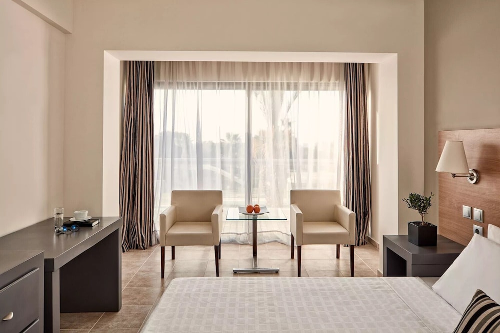 All Senses Ocean Blue Sea Side Resort & Spa By Anayia All Inclusive Resorts — Hotel rooms in Kremasti, South Aegean