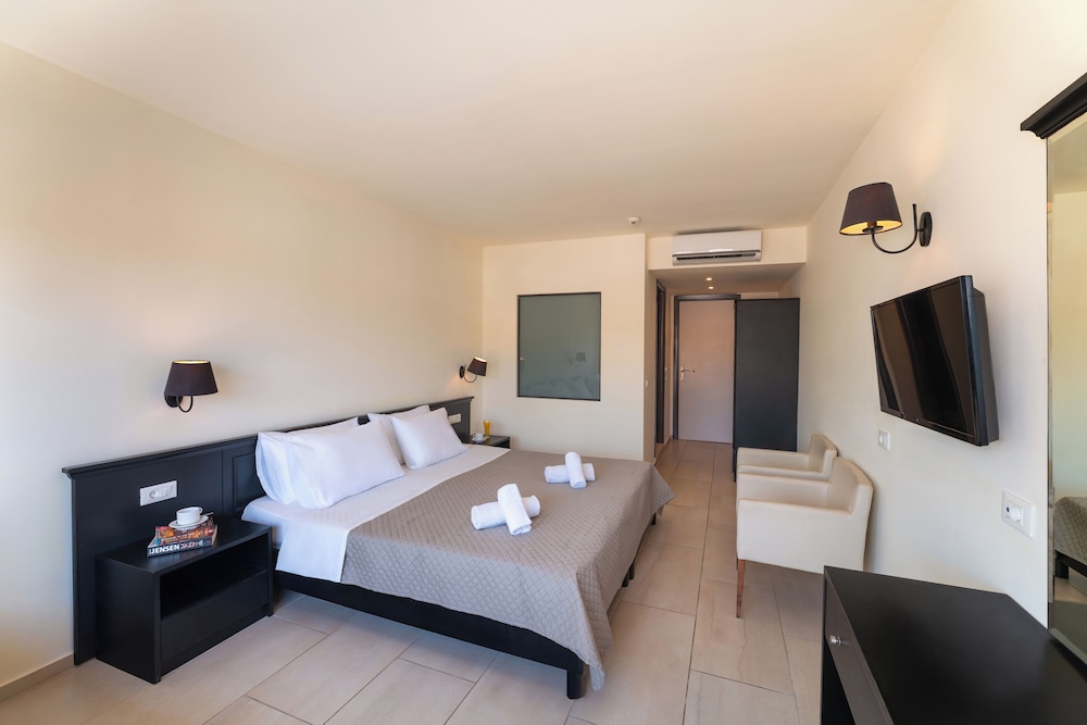 All Senses Ocean Blue Sea Side Resort & Spa By Anayia All Inclusive Resorts — Hotel rooms in Kremasti, South Aegean