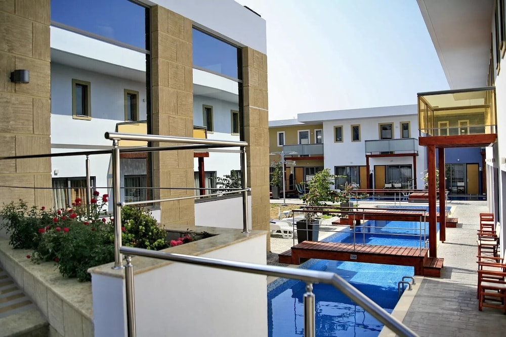 All Senses Ocean Blue Sea Side Resort & Spa By Anayia All Inclusive Resorts — Swimming pool in Kremasti, South Aegean