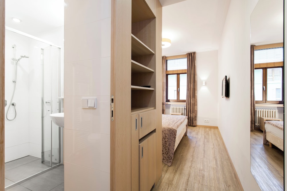 Hotel Carol — Hotel rooms in Prague, Prague