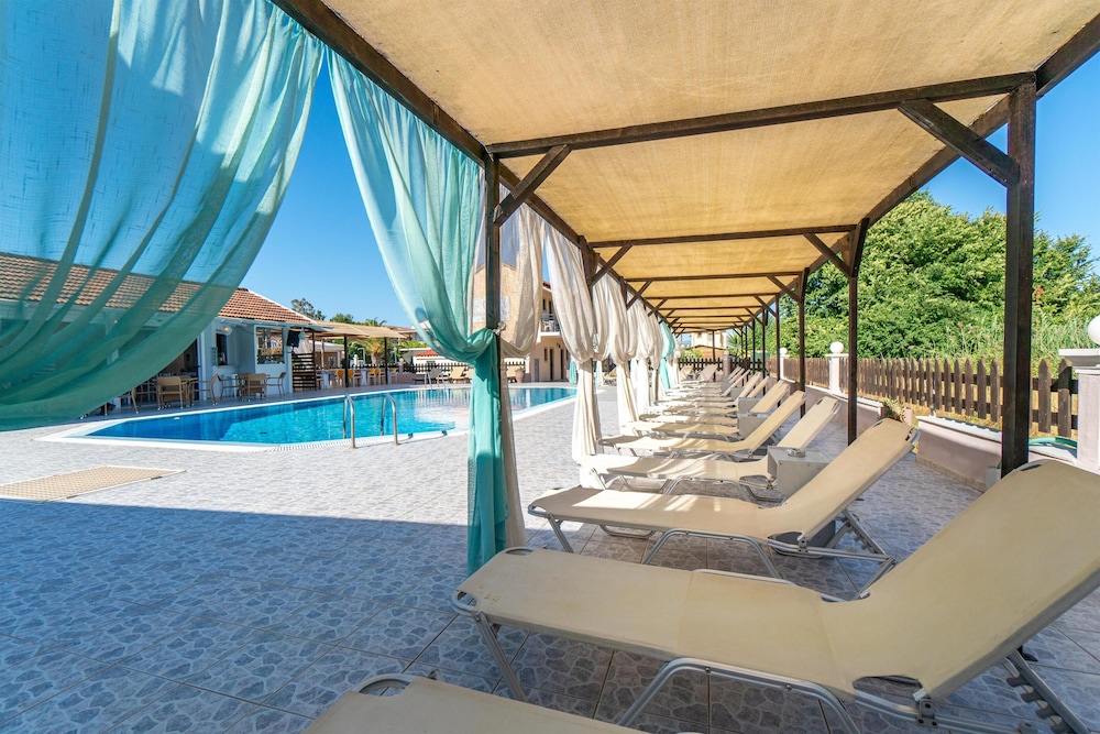 Saint Peter Bay Aparthotel by Konnect — Swimming pool in Lefkimmi (Corfu), Ionian Islands