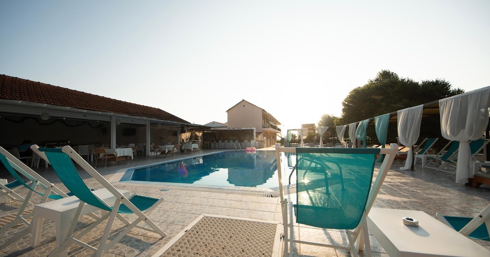 Saint Peter Bay Aparthotel by Konnect — Swimming pool in Lefkimmi (Corfu), Ionian Islands