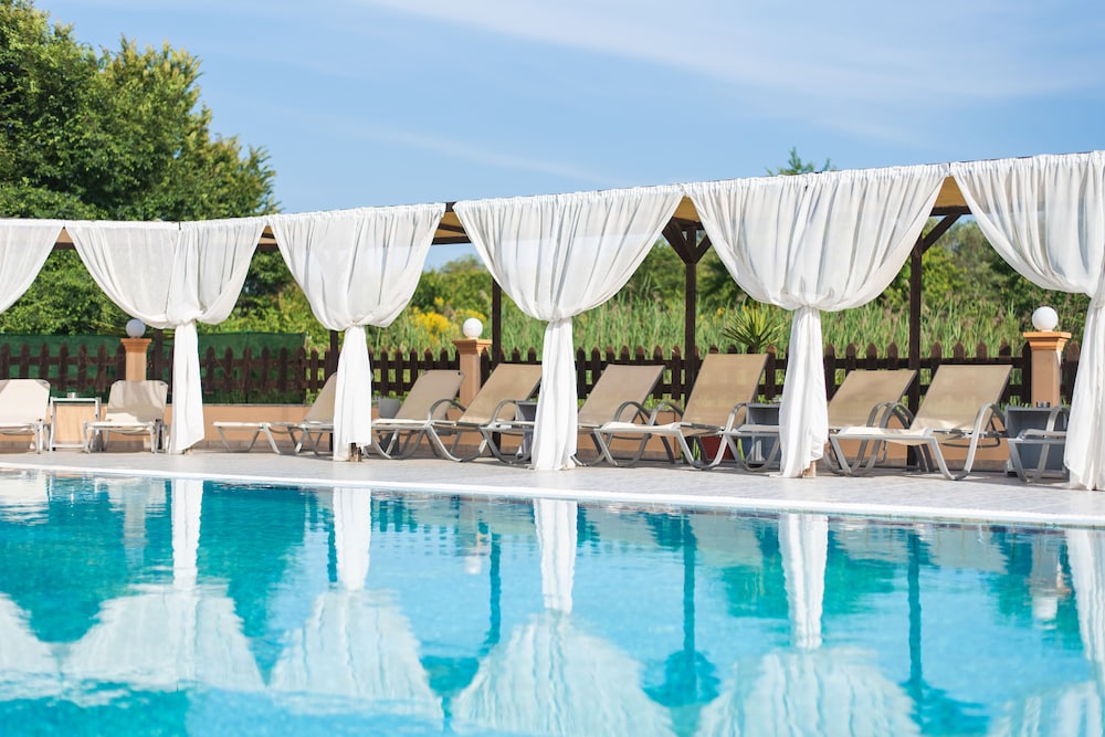 Saint Peter Bay Aparthotel by Konnect — Swimming pool in Lefkimmi (Corfu), Ionian Islands