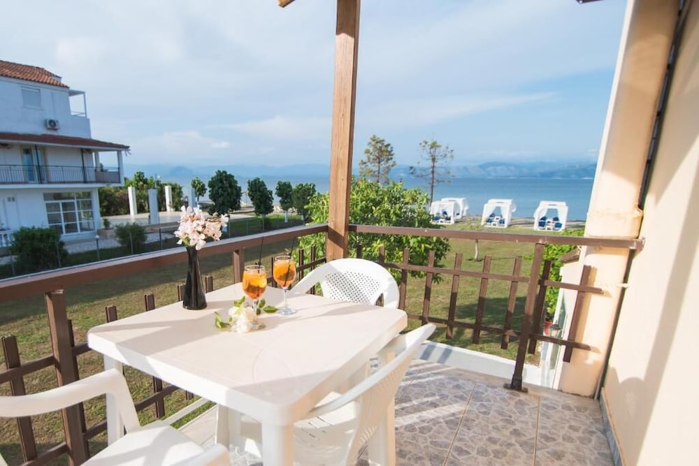 Saint Peter Bay Aparthotel by Konnect — Beach in Lefkimmi (Corfu), Ionian Islands