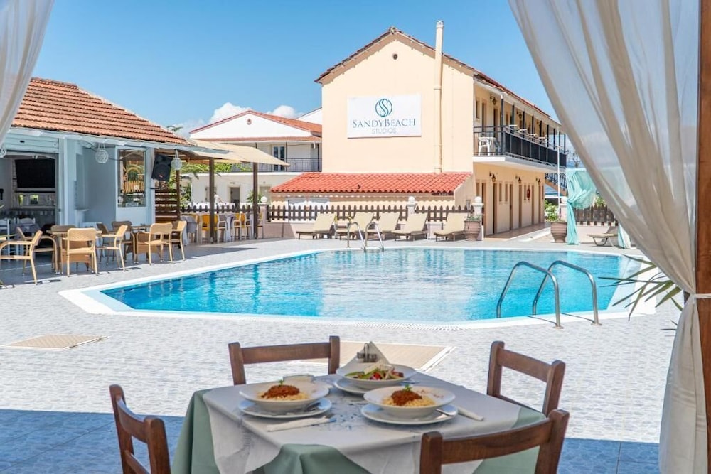 Saint Peter Bay Aparthotel by Konnect — Swimming pool in Lefkimmi (Corfu), Ionian Islands