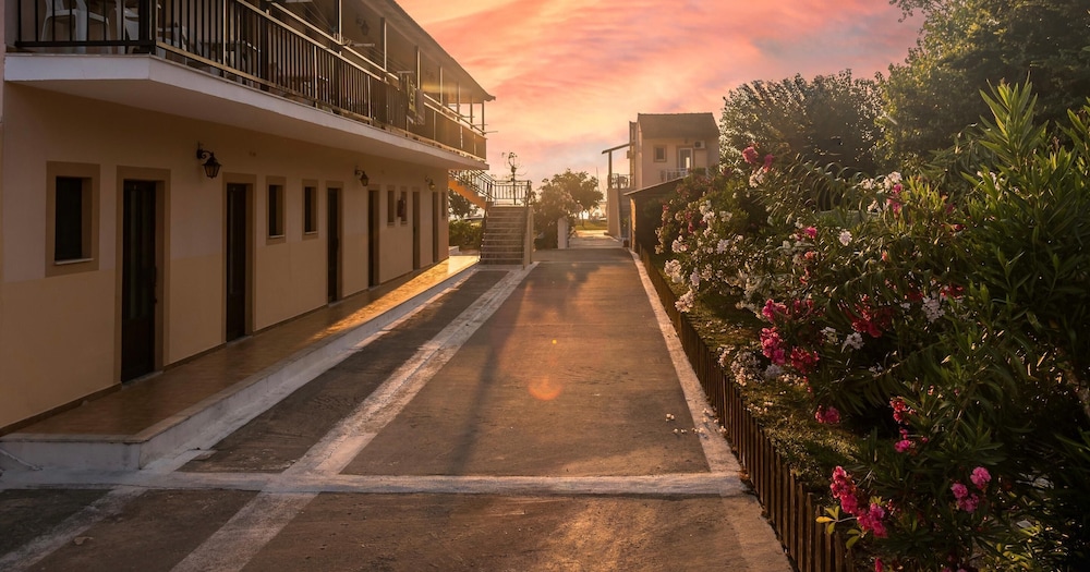 Saint Peter Bay Aparthotel by Konnect — Hotel building in Lefkimmi (Corfu), Ionian Islands