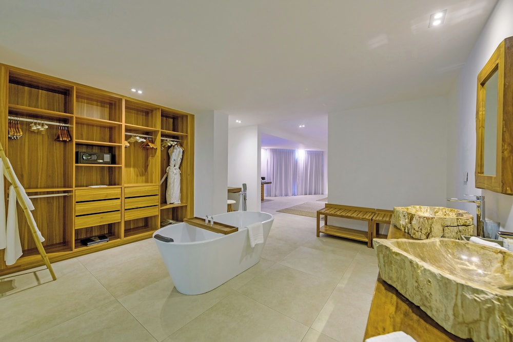 Seasense Boutique Hotel & Spa — Palmar, Flacq