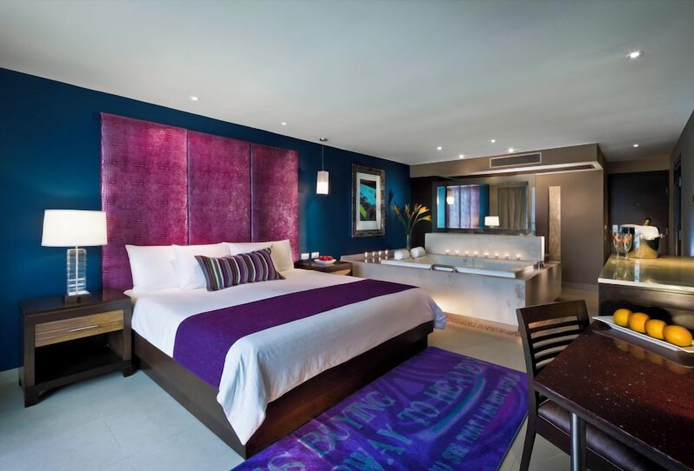 Hard Rock Hotel Cancun -  All Inclusive — Rooms in Cancun, Quintana Roo