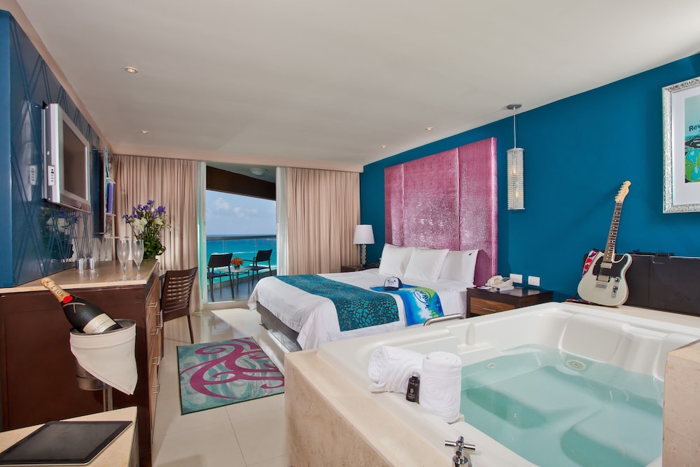 Hard Rock Hotel Cancun -  All Inclusive — Rooms in Cancun, Quintana Roo