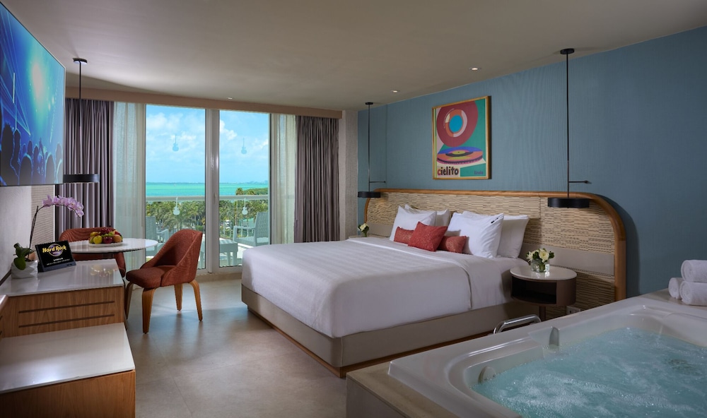 Hard Rock Hotel Cancun -  All Inclusive — Rooms in Cancun, Quintana Roo