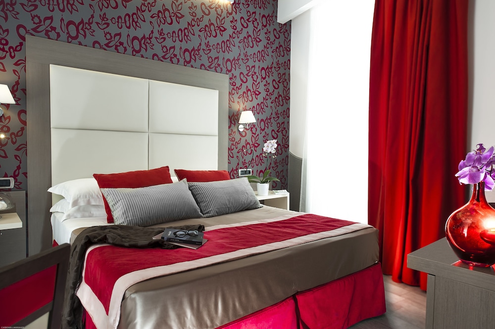 Demetra Hotel — Hotel rooms in Rome, Lazio
