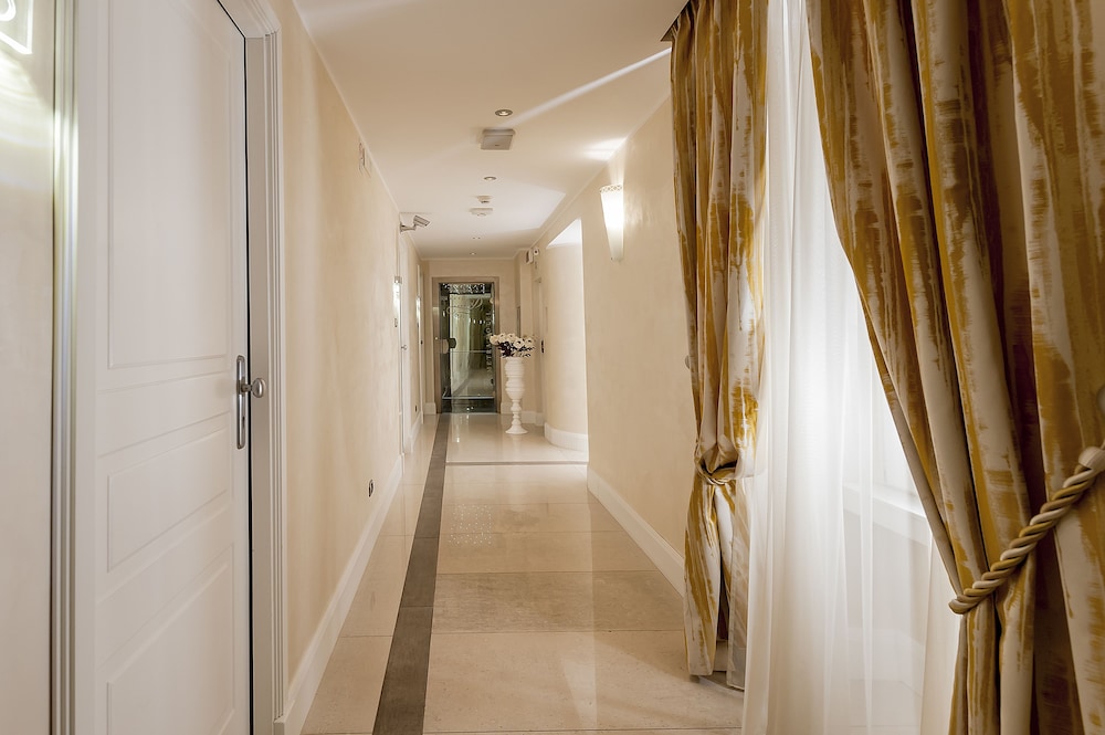 Demetra Hotel — Hotel building in Rome, Lazio