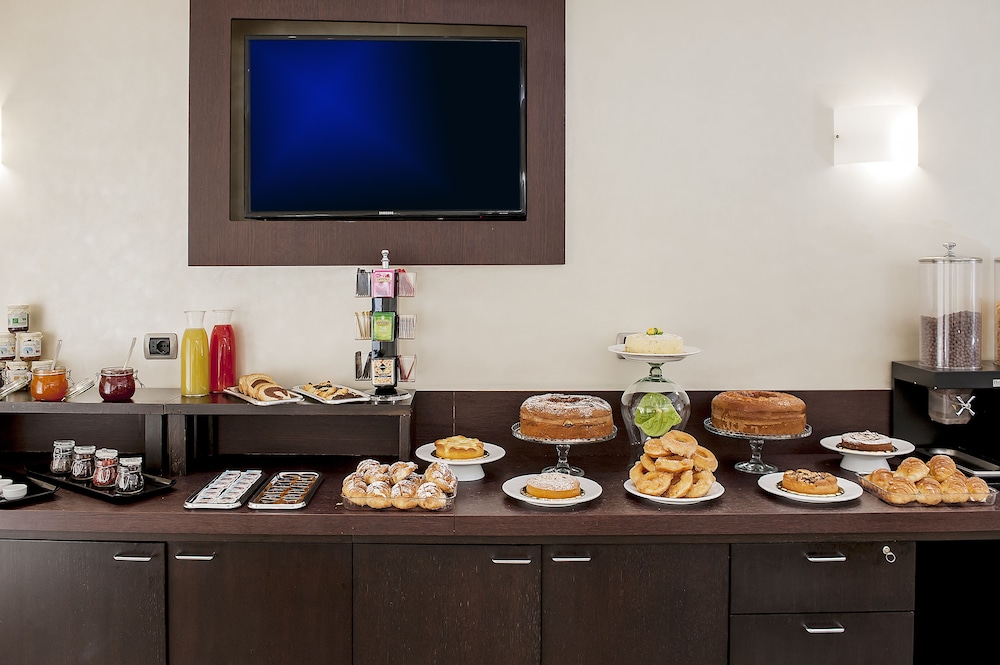 Demetra Hotel — Restaurant & bars in Rome, Lazio