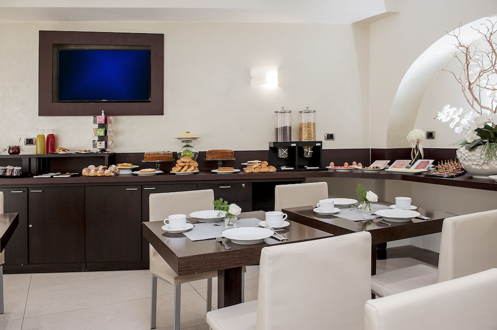 Demetra Hotel — Restaurant & bars in Rome, Lazio