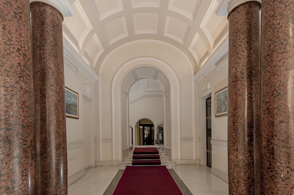 Demetra Hotel — Hotel building in Rome, Lazio