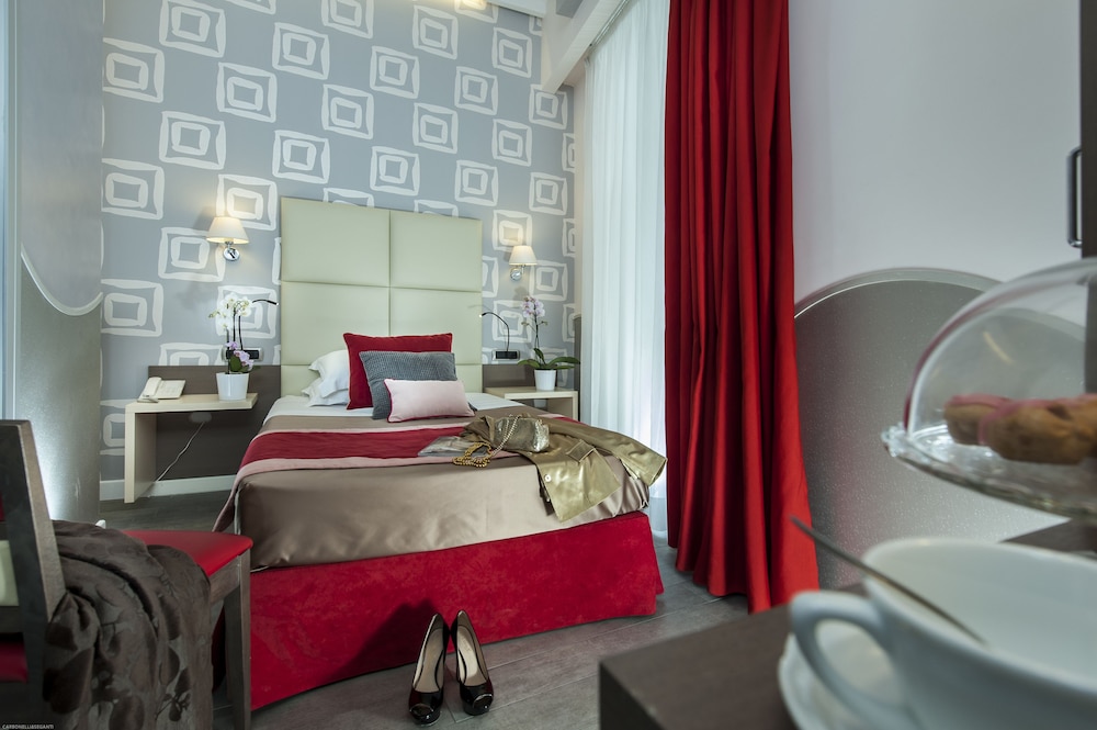 Demetra Hotel — Hotel rooms in Rome, Lazio