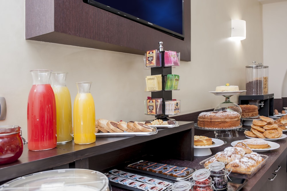 Demetra Hotel — Restaurant & bars in Rome, Lazio