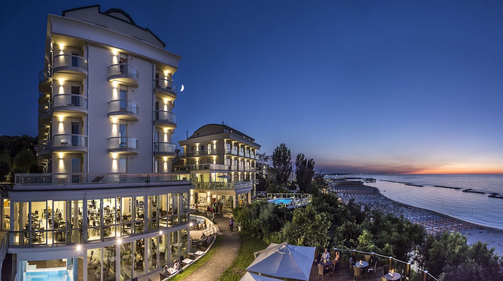 Hotel Sans Souci - zdjęcie 3