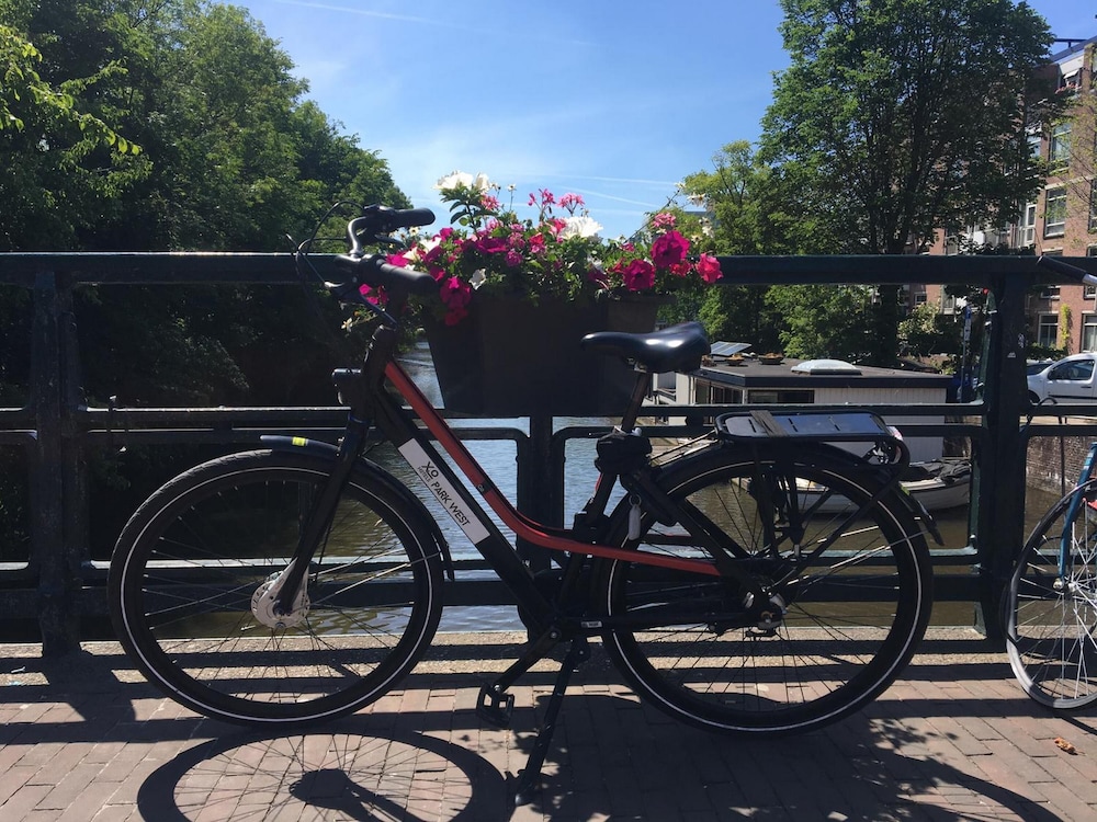 Xo Hotels Park West — Attractions in the area in Amsterdam, North Netherlands