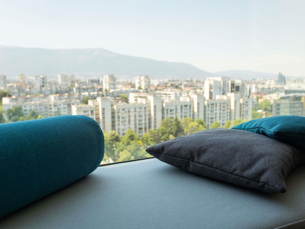 Novotel Sofia — Hotel rooms in Sofia, Sofia (province)