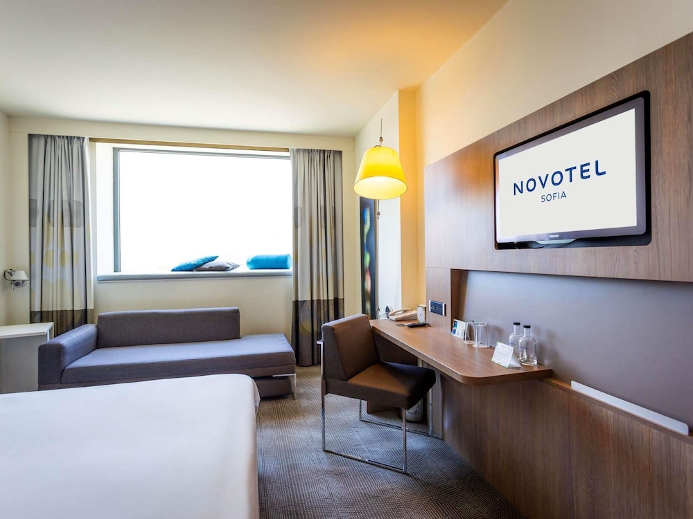 Novotel Sofia — Hotel rooms in Sofia, Sofia (province)