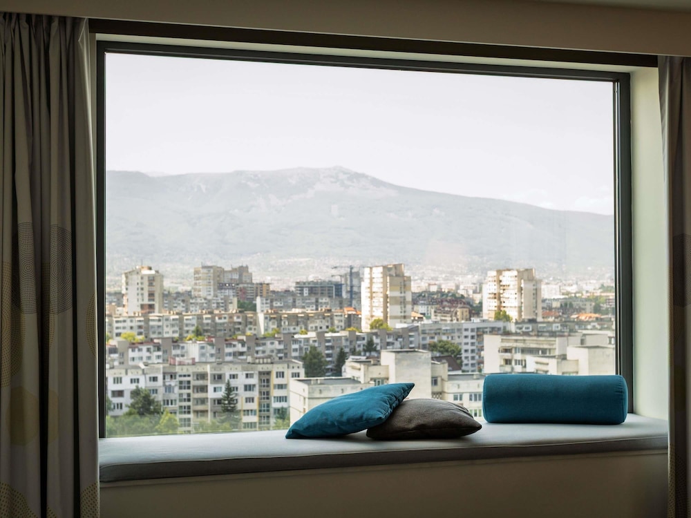 Novotel Sofia — Hotel rooms in Sofia, Sofia (province)