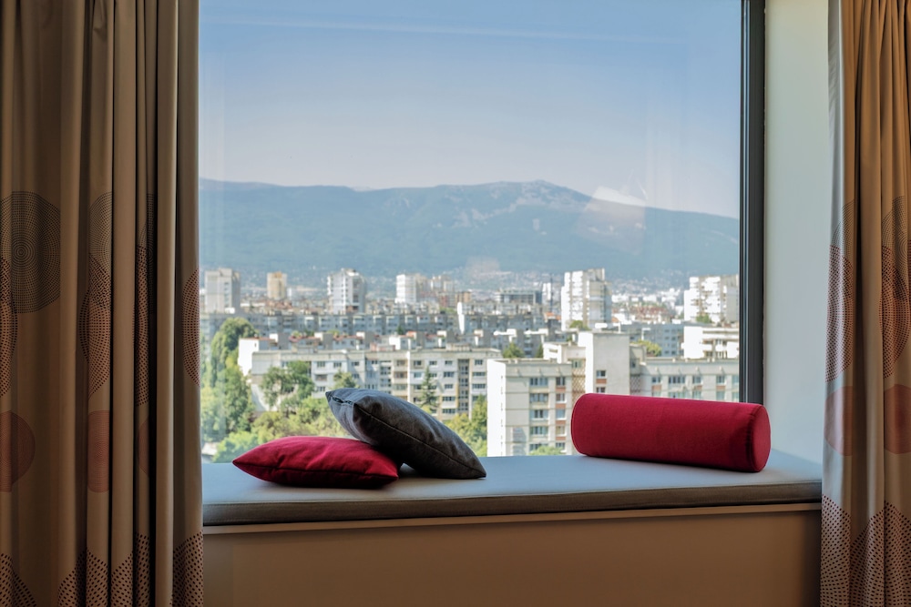 Novotel Sofia — Hotel rooms in Sofia, Sofia (province)