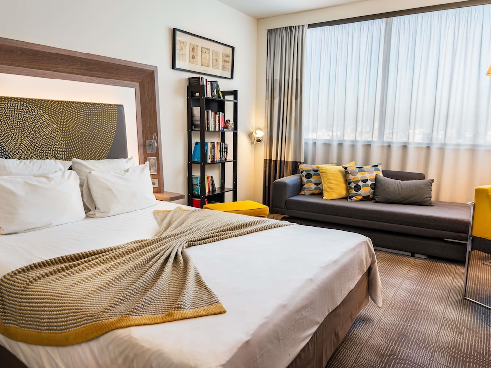 Novotel Sofia — Hotel rooms in Sofia, Sofia (province)