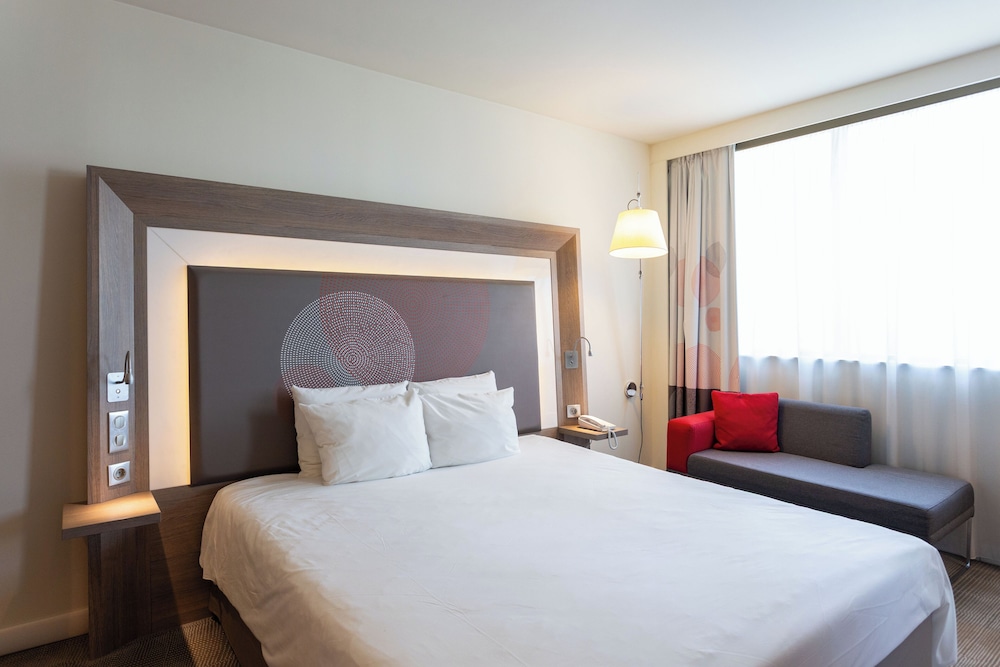 Novotel Sofia — Hotel rooms in Sofia, Sofia (province)