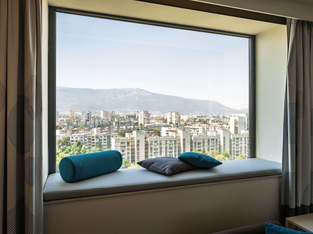 Novotel Sofia — Hotel rooms in Sofia, Sofia (province)