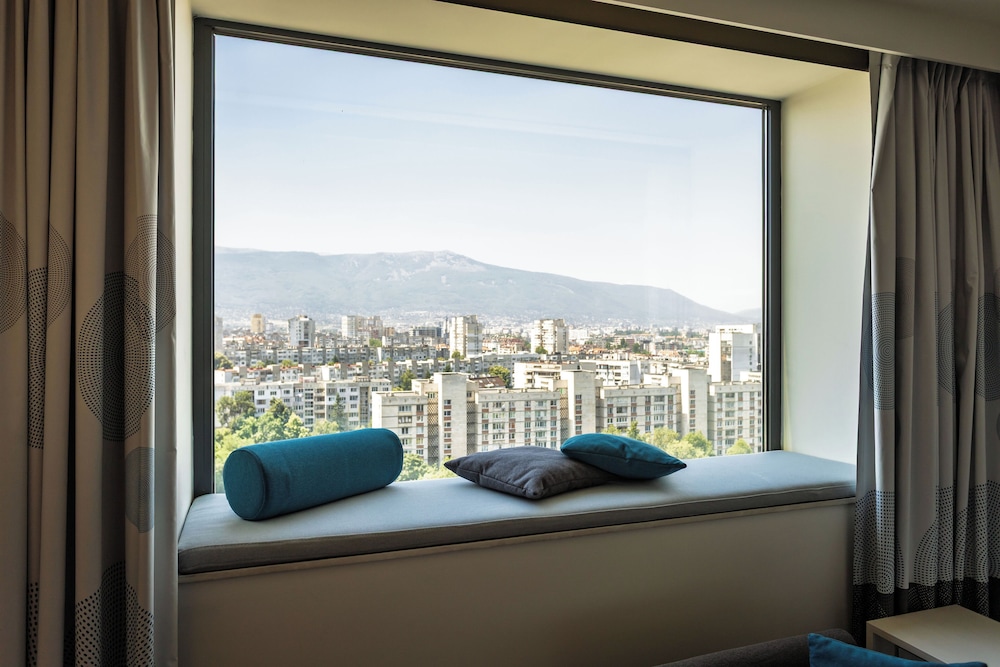 Novotel Sofia — Hotel rooms in Sofia, Sofia (province)